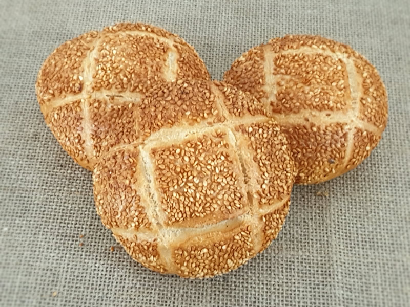 Sesambrötchen